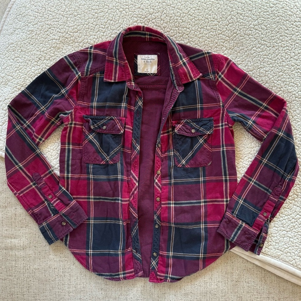 Abercrombie & Fitch red plaid flannel